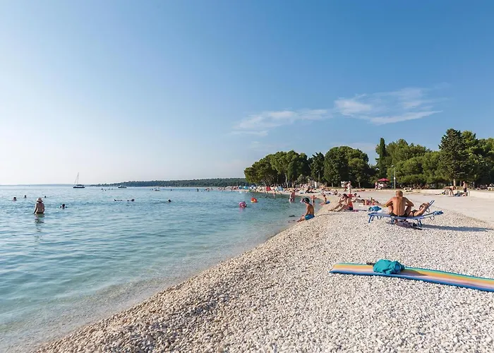 One-bedroom In דירה *